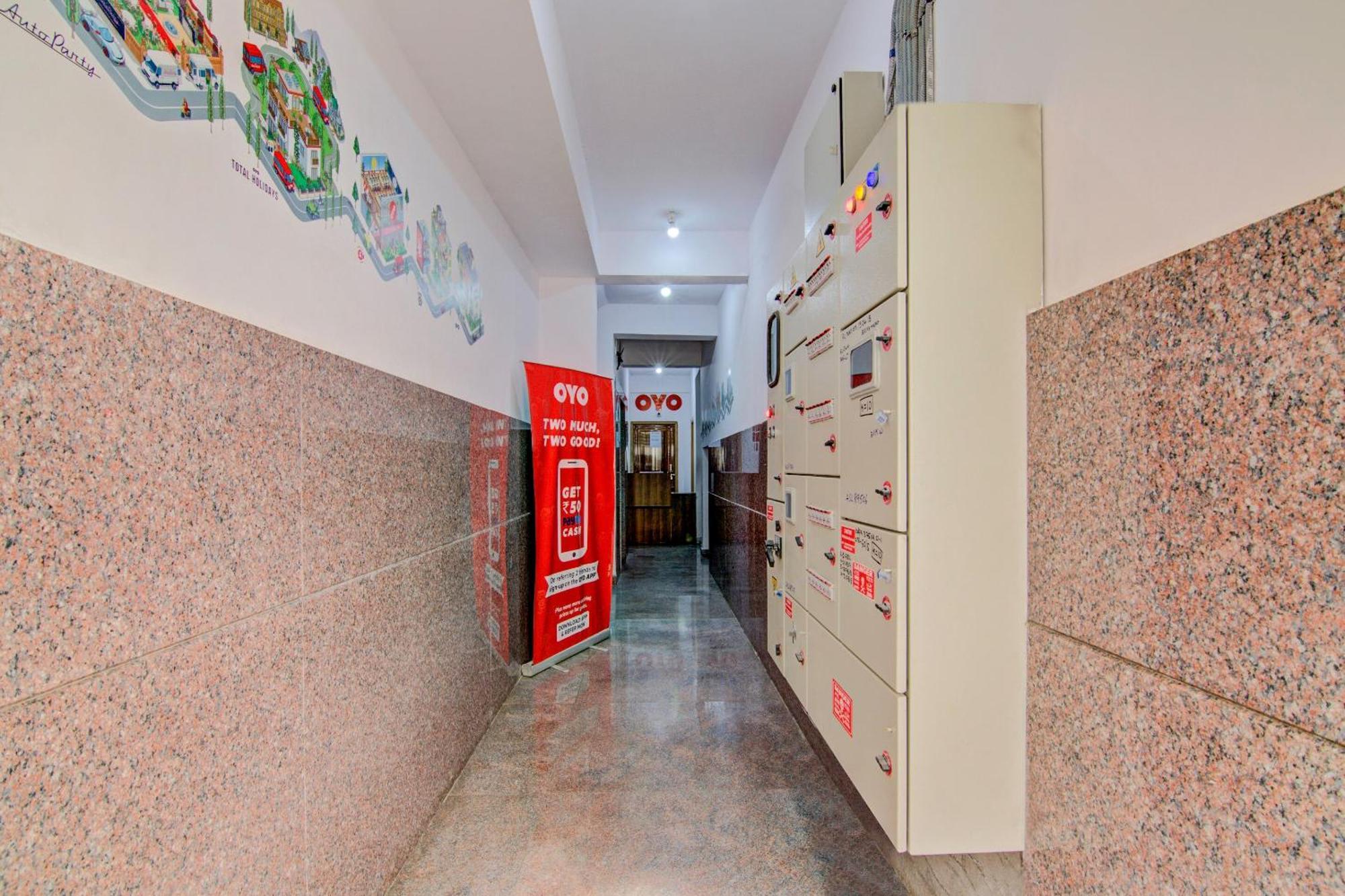 Hotel O Varcity Comforts Near Ragigudda Sri Prasanna Anjaneyaswamy Temple Bangalore Exterior foto