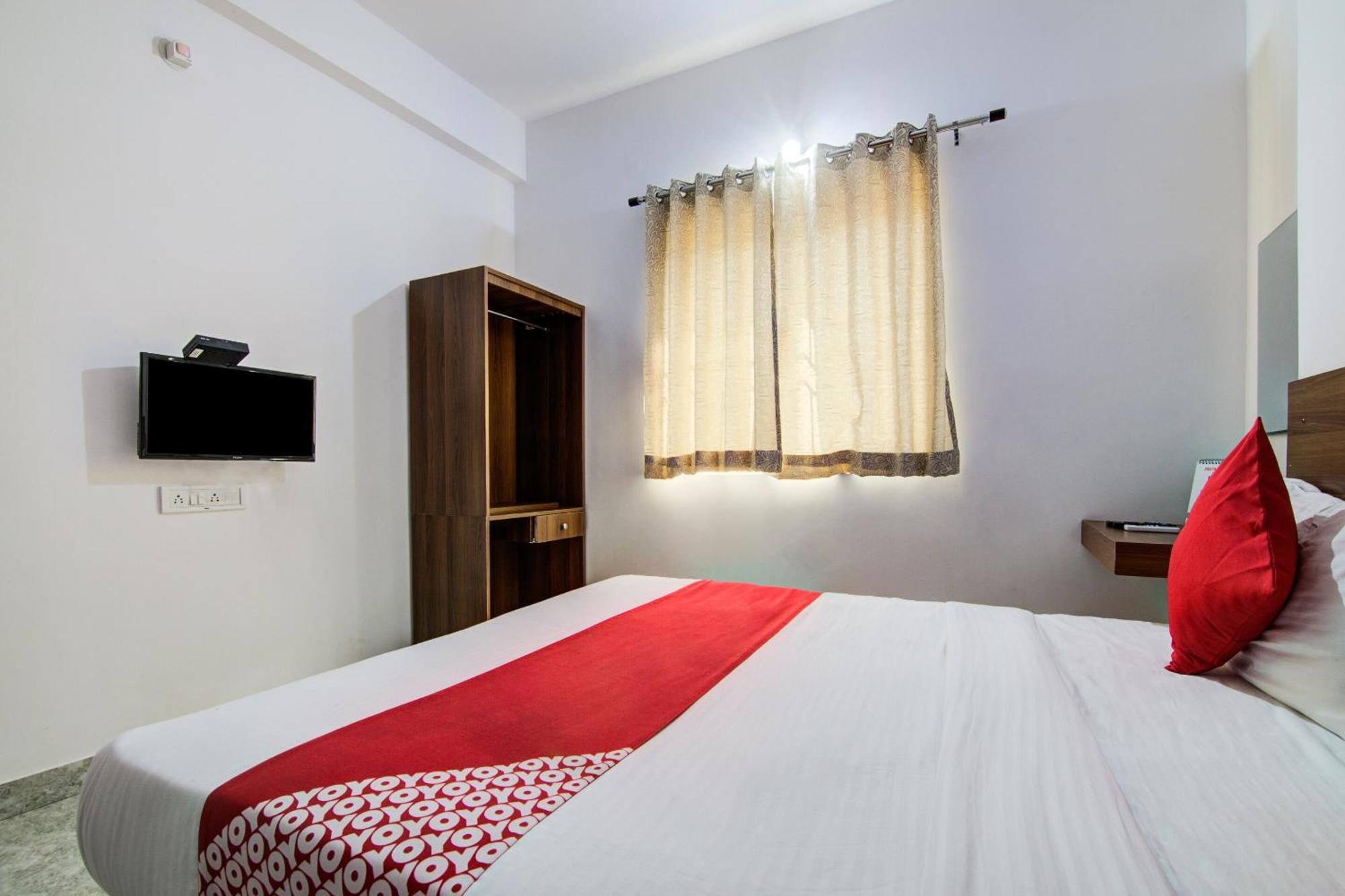 Hotel O Varcity Comforts Near Ragigudda Sri Prasanna Anjaneyaswamy Temple Bangalore Exterior foto